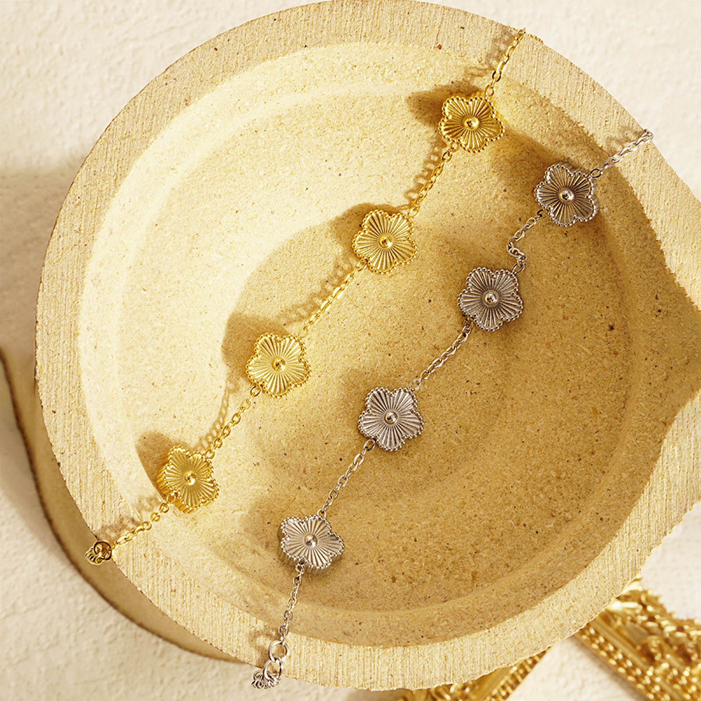 Classic Clover Bracelet