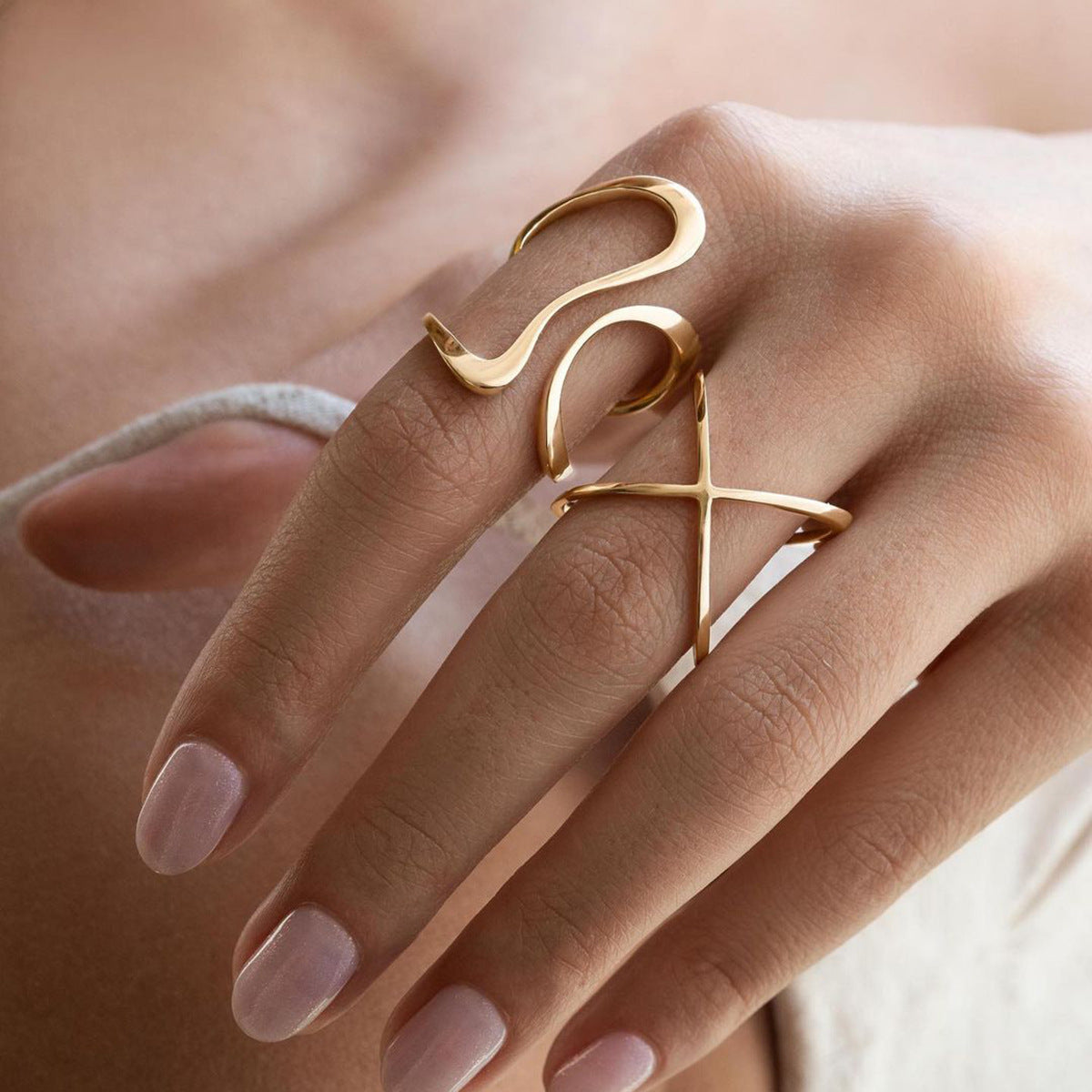 Flowy Gold Ring