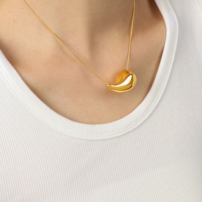 Teardrop Necklace